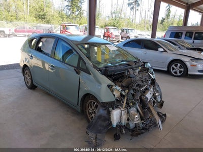 TOYOTA PRIUS V 2014
