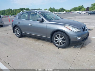INFINITI JOURNEY 2013