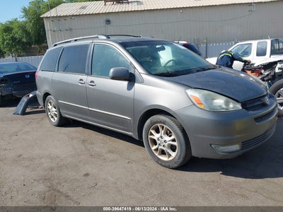 TOYOTA SIENNA 2005