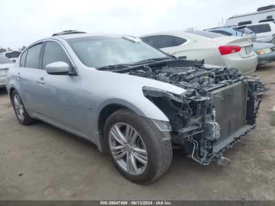 INFINITI Q40 2015