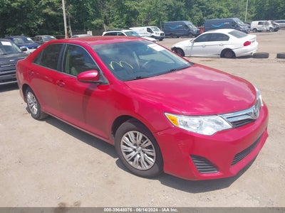 TOYOTA CAMRY 2013