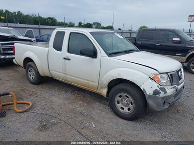 NISSAN FRONTIER 2017