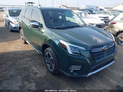SUBARU FORESTER 2024
