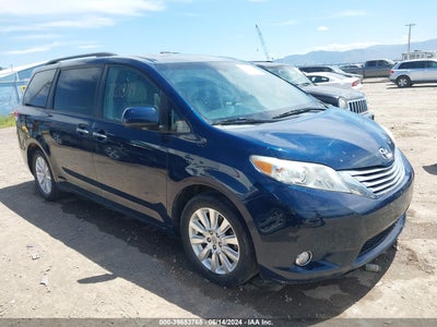 TOYOTA SIENNA 2011