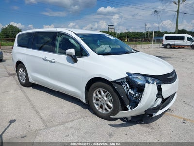 CHRYSLER VOYAGER 2022