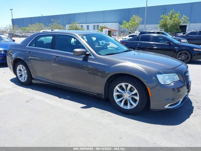 CHRYSLER 300 2016