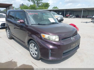 SCION XB 2012