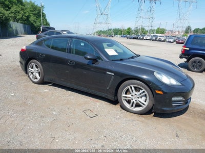 PORSCHE PANAMERA 2011