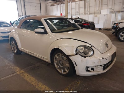 VOLKSWAGEN BEETLE 2013