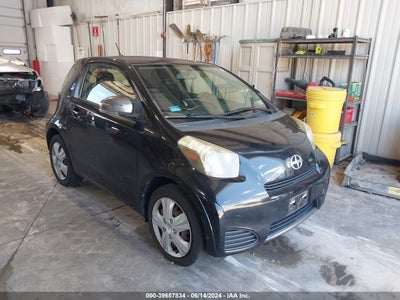SCION IQ 2013