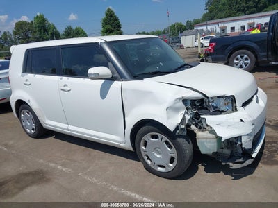 SCION XB 2012