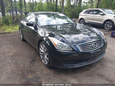 INFINITI G37 2009