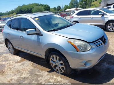 NISSAN ROGUE 2013