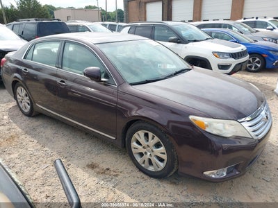 TOYOTA AVALON 2012