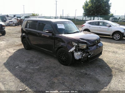 SCION XB 2012