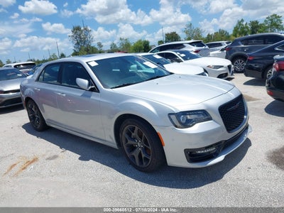 CHRYSLER 300 2022