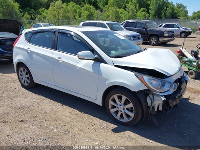HYUNDAI ACCENT 2013