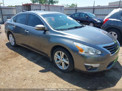 NISSAN ALTIMA 2015