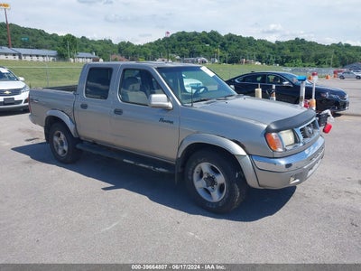 NISSAN FRONTIER 2000