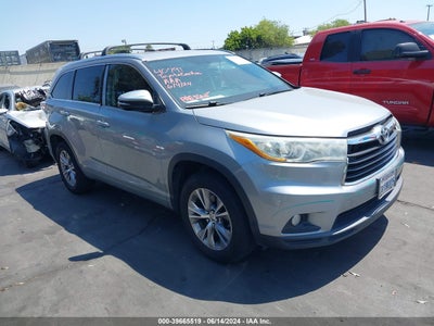TOYOTA HIGHLANDER 2015