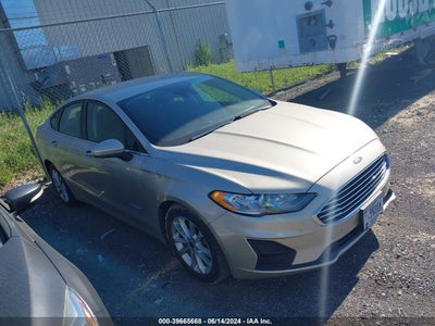 FORD FUSION HYBRID 2019