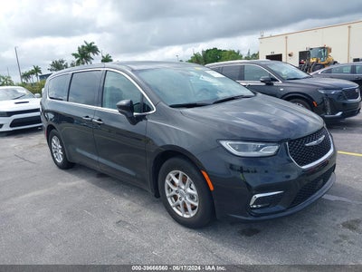 CHRYSLER PACIFICA 2023