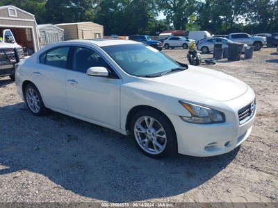 NISSAN MAXIMA 2012
