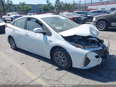 TOYOTA PRIUS PRIME 2022