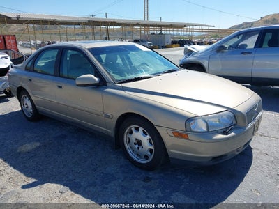 VOLVO S80 2002