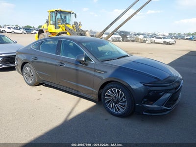HYUNDAI SONATA HYBRID 2024