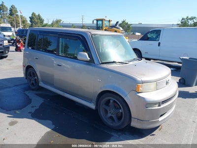SCION XB 2005
