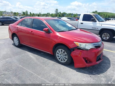 TOYOTA CAMRY 2012