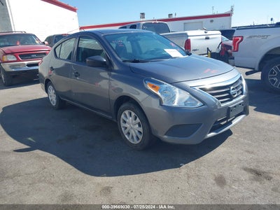 NISSAN VERSA 2016