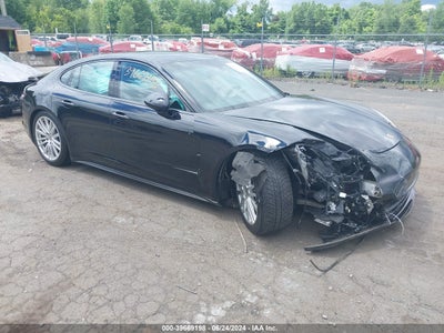 PORSCHE PANAMERA 2017