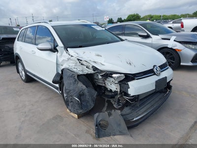 VOLKSWAGEN GOLF ALLTRACK 2019