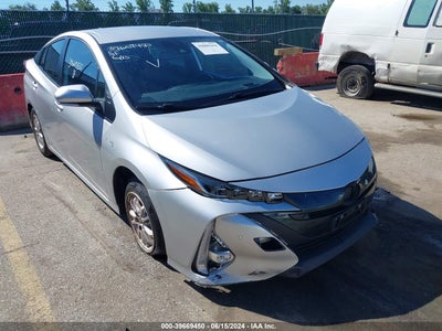 TOYOTA PRIUS PRIME 2022
