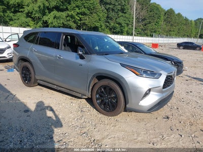 TOYOTA HIGHLANDER 2021