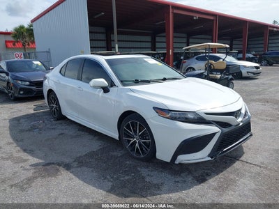 TOYOTA CAMRY 2022