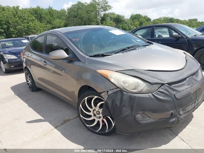 HYUNDAI ELANTRA 2013