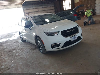 CHRYSLER PACIFICA HYBRID 2024