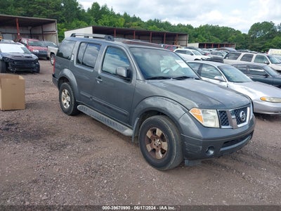 NISSAN PATHFINDER 2005