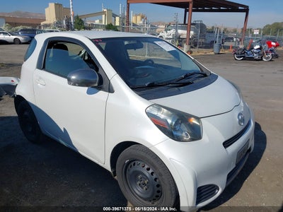 SCION IQ 2014