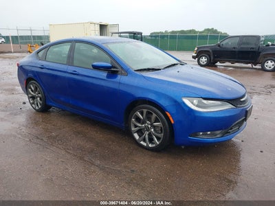 CHRYSLER 200 2015