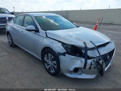 NISSAN ALTIMA 2022