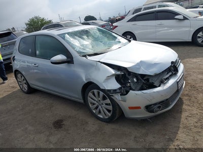 VOLKSWAGEN GOLF 2013