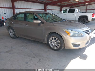 NISSAN ALTIMA 2015