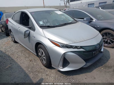 TOYOTA PRIUS PRIME 2019
