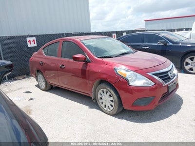 NISSAN VERSA 2019