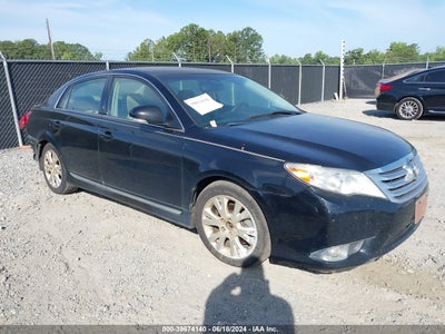 TOYOTA AVALON 2012
