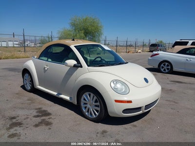 VOLKSWAGEN NEW BEETLE 2009